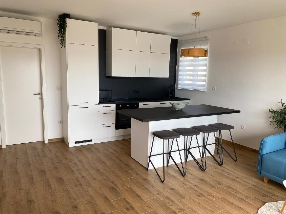 Wellness Apartments Sunset Задар Екстериор снимка